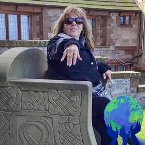 Meet your Posher, Donna